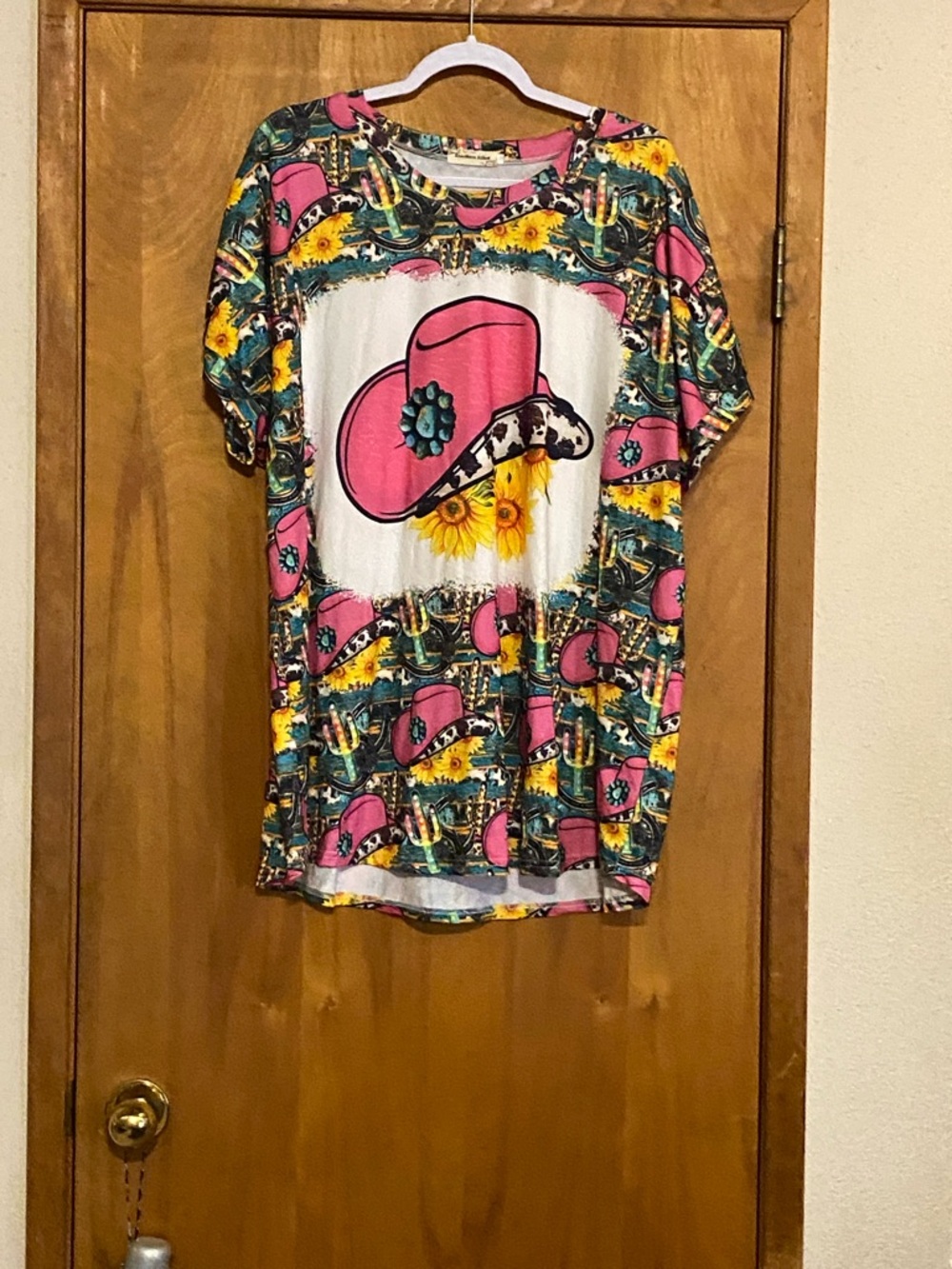 Womens Pink Sunflower Cowboy Hat Graphic Tee